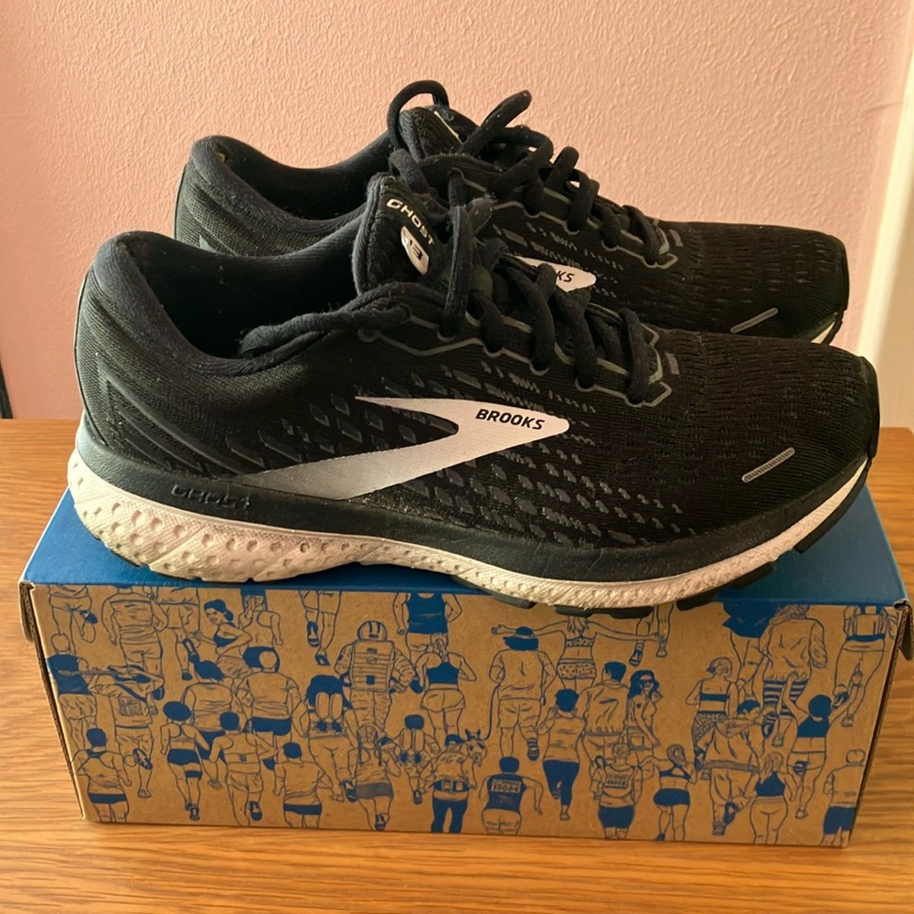 Brooks ghost 13 sneakers (Offers Welcomed)